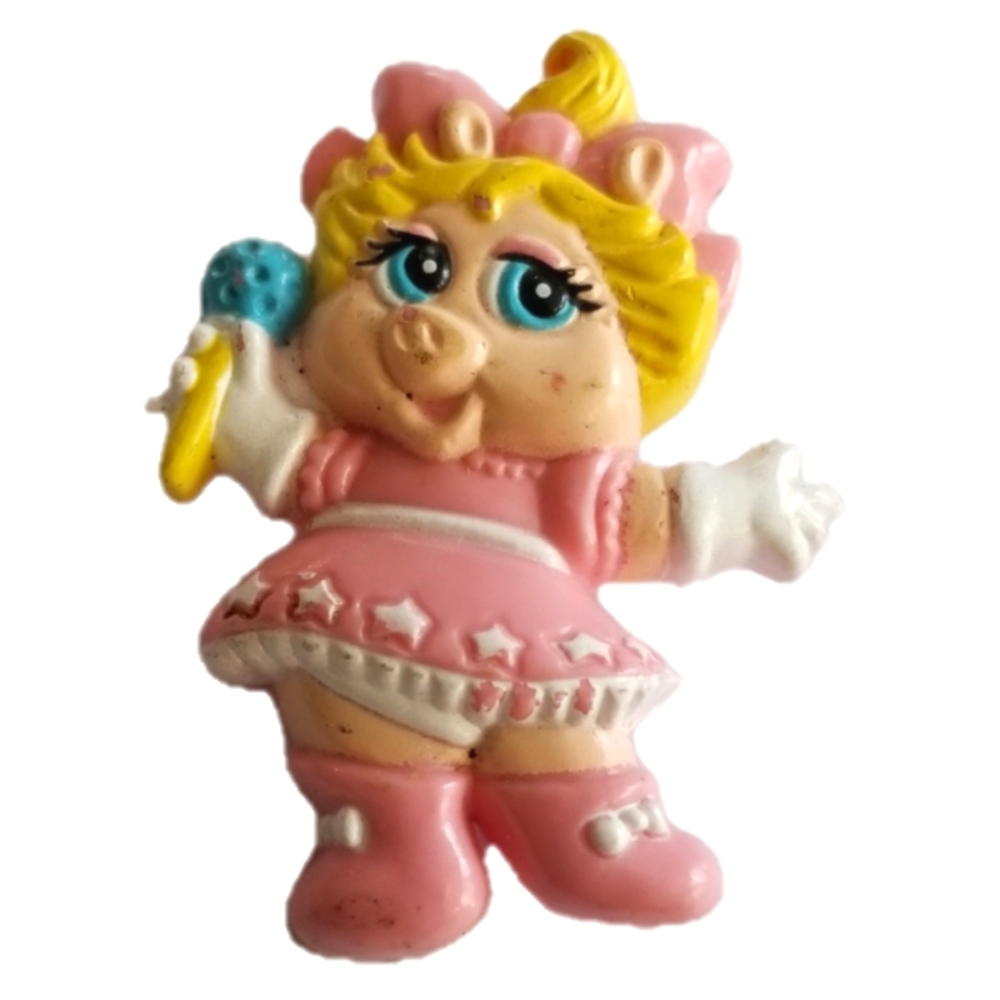 Vintage Miss Piggy brooch Avon pink plastic muppet babies Ha! Avon 1988